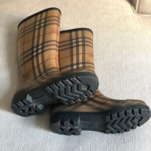 Authentic Burberry Nova Check Tall Rain Boots - Picture 5 of 6